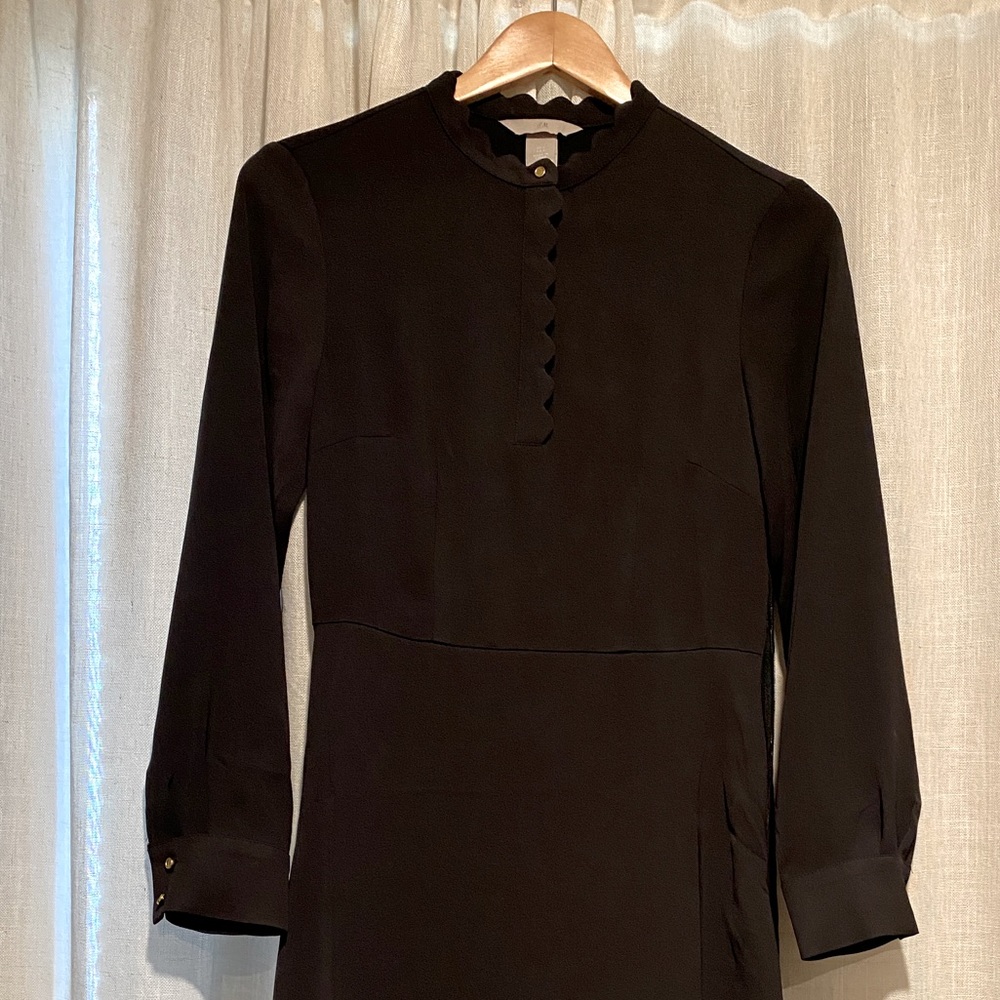 Long Sleeve Black Dress | Scallop Collar | Size 4